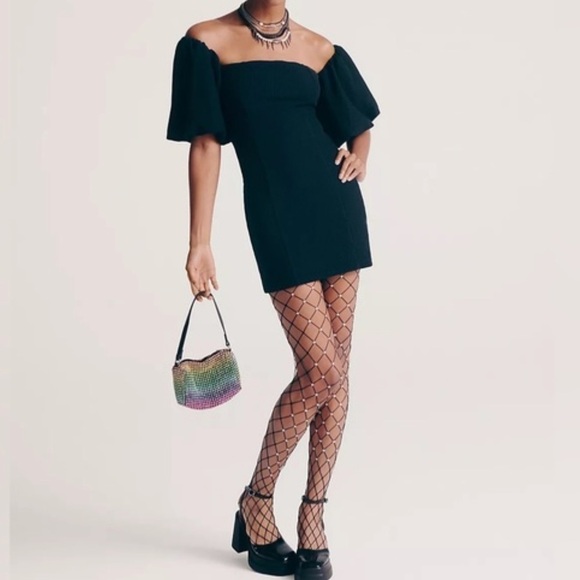 NEW FP Beach Free People Bubbly Puff Sleeve Ribbed Off Shoulder Mini Dress Black - Picture 3 of 7